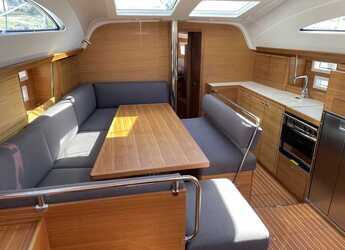 Chartern Sie segelboot in Marina Polesana - Elan Impression 45.1