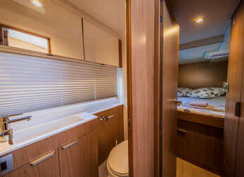 Chartern Sie katamaran in Marina Sukosan (D-Marin Dalmacija) - Bali Catsmart - 4 + 1 cab.