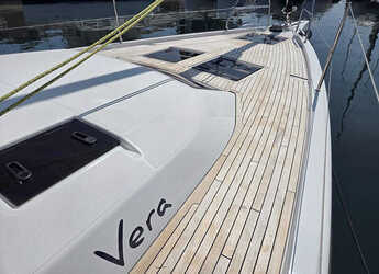 Alquilar velero en Marina Mandalina - Dufour 44