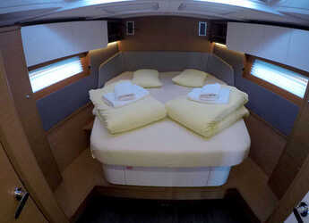 Alquilar velero en Marina Mandalina - Dufour 44