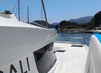 Alquilar catamarán en Nidri Marine - Bali Catsmart