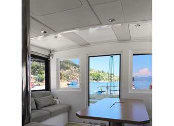 Alquilar catamarán en Nidri Marine - Bali Catsmart