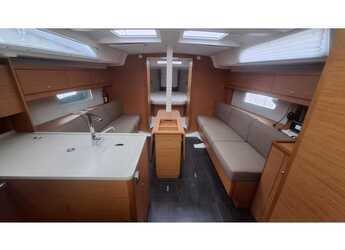 Alquilar velero en Marina di Portorosa - Dufour 37