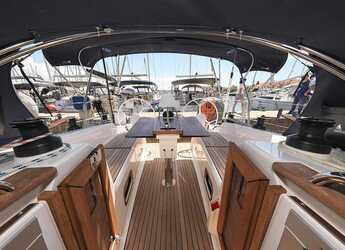 Rent a sailboat in Jezera ACI Marina - Bavaria Cruiser 34