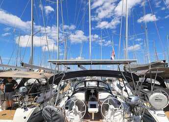 Rent a sailboat in Jezera ACI Marina - Bavaria Cruiser 34