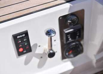 Rent a sailboat in Jezera ACI Marina - Bavaria Cruiser 34