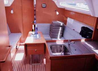 Louer voilier à Marina dell'Isola  - Bavaria Cruiser 37 - 3 cab.