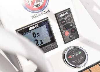 Rent a sailboat in Marina Hramina - Bavaria Cruiser 41 - 3 cab.