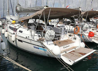 Rent a sailboat in Marina Hramina - Bavaria Cruiser 41S