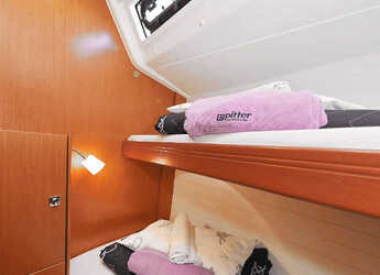 Rent a sailboat in Real Club Náutico de Palma - Bavaria Cruiser 51