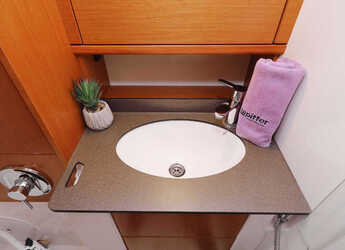 Rent a sailboat in Real Club Náutico de Palma - Bavaria Cruiser 51