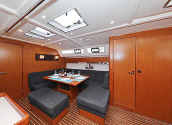 Rent a sailboat in Real Club Náutico de Palma - Bavaria Cruiser 51