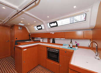 Rent a sailboat in Real Club Náutico de Palma - Bavaria Cruiser 51