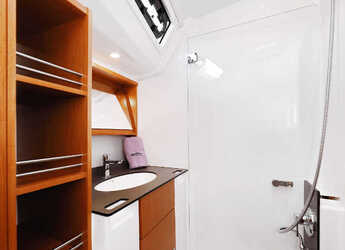 Rent a sailboat in Real Club Náutico de Palma - Bavaria Cruiser 51