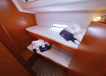 Rent a sailboat in Marina Hramina - Bavaria Cruiser 56 - 5 + 1 cab.