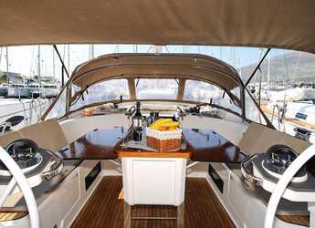 Rent a sailboat in Marina Hramina - Bavaria Cruiser 56 - 5 + 1 cab.