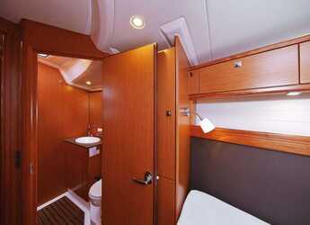 Rent a sailboat in Marina Hramina - Bavaria Cruiser 56 - 5 + 1 cab.