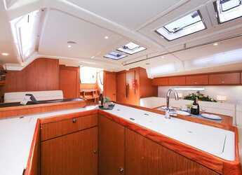Rent a sailboat in Marina Hramina - Bavaria Cruiser 56 - 5 + 1 cab.