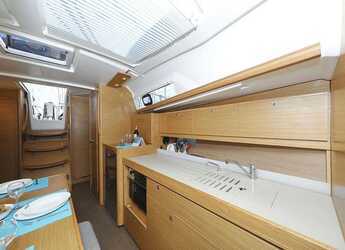 Chartern Sie segelboot in Marina Polesana - Dufour 382 GL