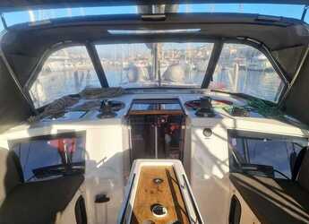 Rent a sailboat in Jezera ACI Marina - Dufour 430 - 3 cab.