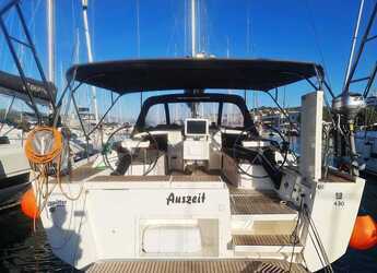 Rent a sailboat in ACI Jezera - Dufour 430 - 3 cab.