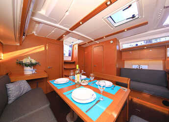 Rent a sailboat in Jezera ACI Marina - Dufour 430 - 3 cab.