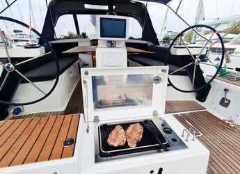 Rent a sailboat in Jezera ACI Marina - Dufour 430 - 3 cab.