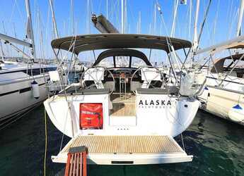 Rent a sailboat in Marina Hramina - Hanse 455