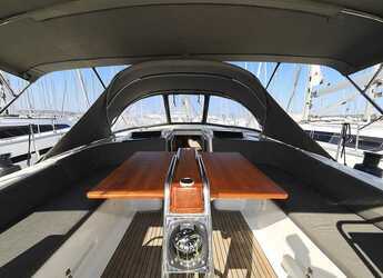 Rent a sailboat in Marina Hramina - Hanse 455