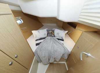 Rent a sailboat in Marina Hramina - Hanse 455