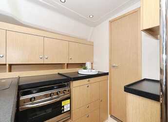 Rent a sailboat in Marina Hramina - Hanse 455