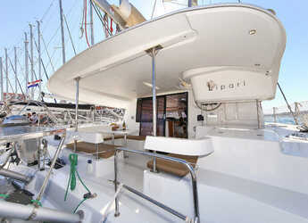 Noleggiare catamaran in Marina Tankerkomerc - Lipari 41