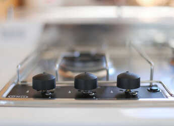 Noleggiare catamaran in Marina Tankerkomerc - Lipari 41