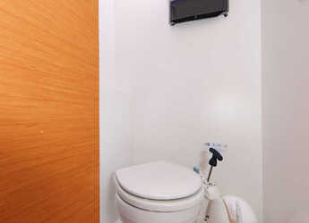 Noleggiare catamaran in Marina Tankerkomerc - Lipari 41