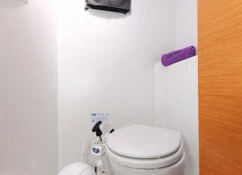 Noleggiare catamaran in Marina Tankerkomerc - Lipari 41