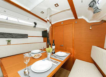 Rent a sailboat in Marina Hramina - Sun Odyssey 349