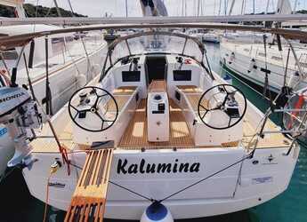 Rent a sailboat in Marina Hramina - Sun Odyssey 410 - 3 cab.