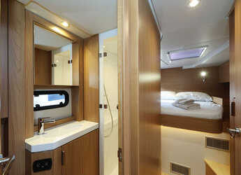 Chartern Sie katamaran in Marina Sukosan (D-Marin Dalmacija) - Bali 4.6 - 5 + 1 cab.