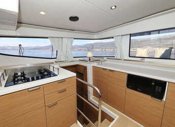 Chartern Sie katamaran in Marina Sukosan (D-Marin Dalmacija) - Bali 4.6 - 5 + 1 cab.