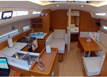 Alquilar velero en Olympic Marine - Sun Odyssey 410 - 3 cab.