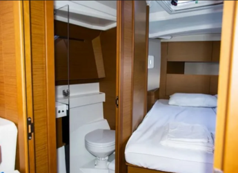 Alquilar velero en Olympic Marine - Sun Odyssey 410 - 3 cab.