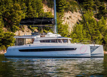 Rent a catamaran in Alimos Marina - Bali 5.4 10 berths