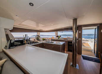 Rent a catamaran in Alimos Marina - Bali 5.4 10 berths