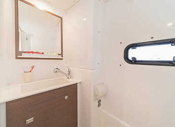 Rent a catamaran in Lefkas Marina - Bali Catspace 1