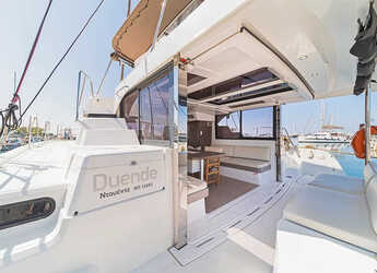 Rent a catamaran in Lefkas Marina - Bali Catspace 1