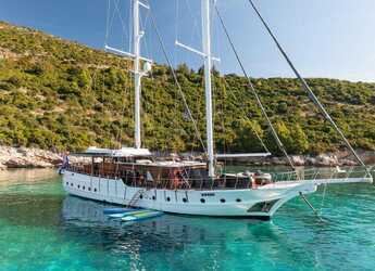 Rent a schooner in Split (ACI Marina) - Vivere