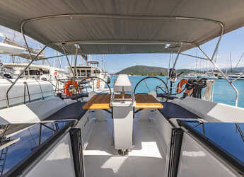 Rent a sailboat in D-Marin Marina Lefkas - Hanse 418 - 3 cab.
