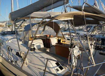 Noleggiare sailboat in Marina Tourlos - Bavaria Cruiser 51