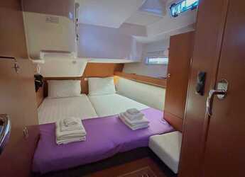 Noleggiare sailboat in Marina Tourlos - Bavaria Cruiser 51