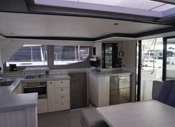 Rent a catamaran in Marina Tourlos - Leopard 45